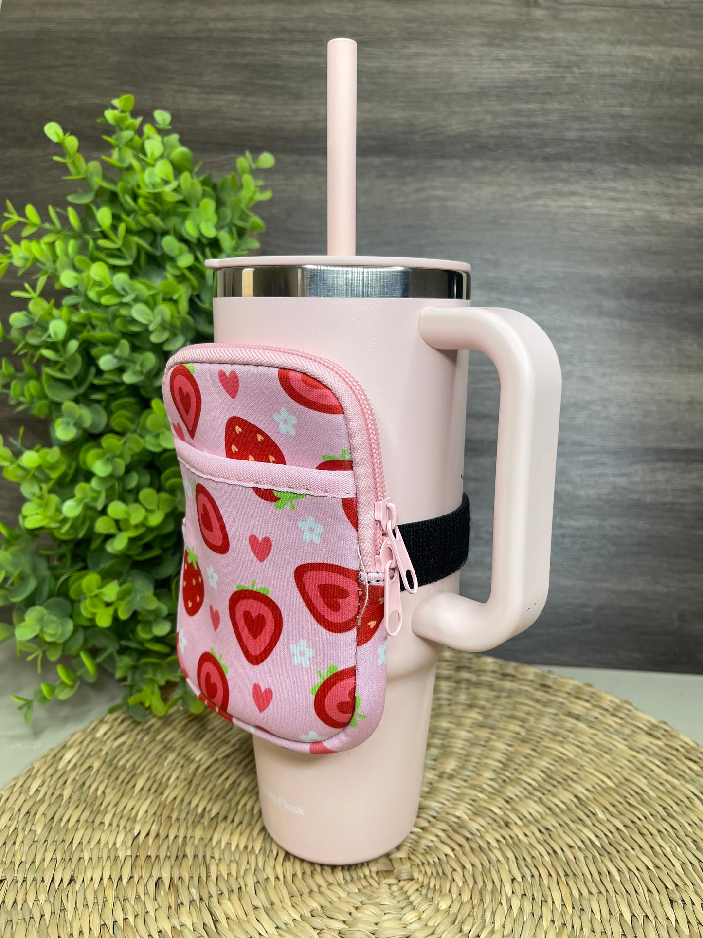 Strawberry & Hearts Tumbler Bag